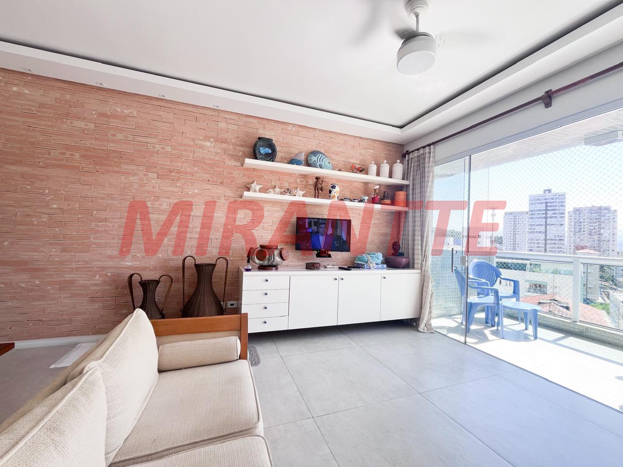 Apartamento de 85m² com 3 quartos em Vila Alzira