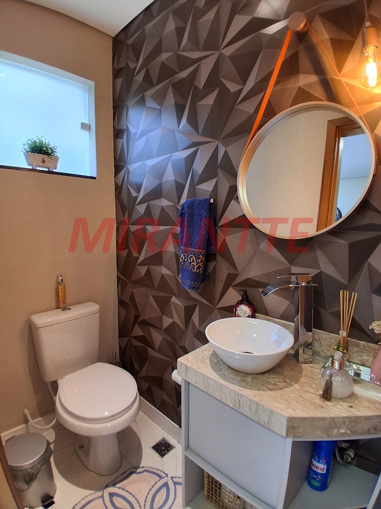 Sobrado de 132m² com 3 quartos em Vila Gustavo
