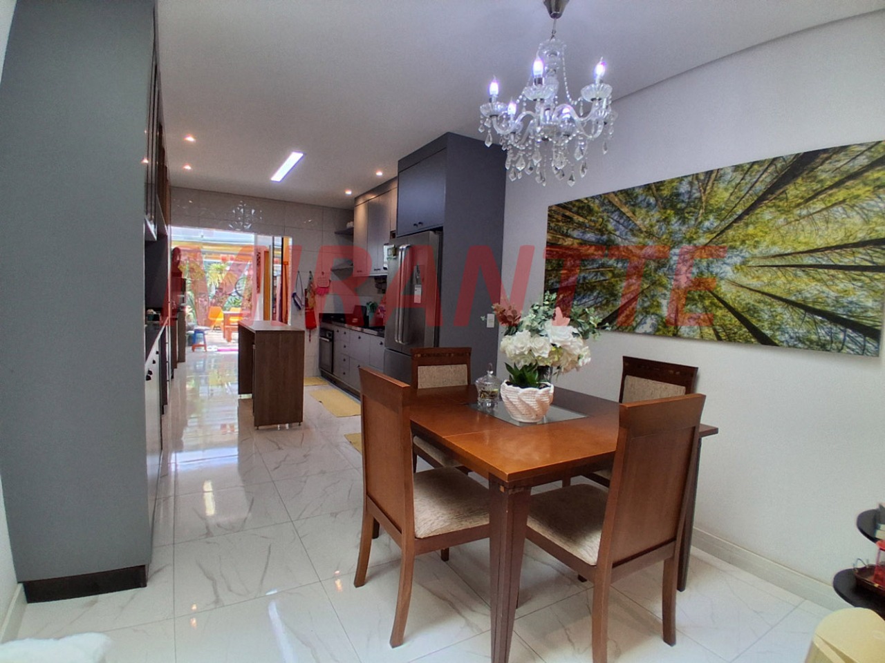 Sobrado de 132m² com 3 quartos em Vila Gustavo