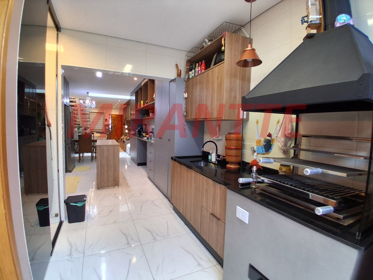 Sobrado de 132m² com 3 quartos em Vila Gustavo