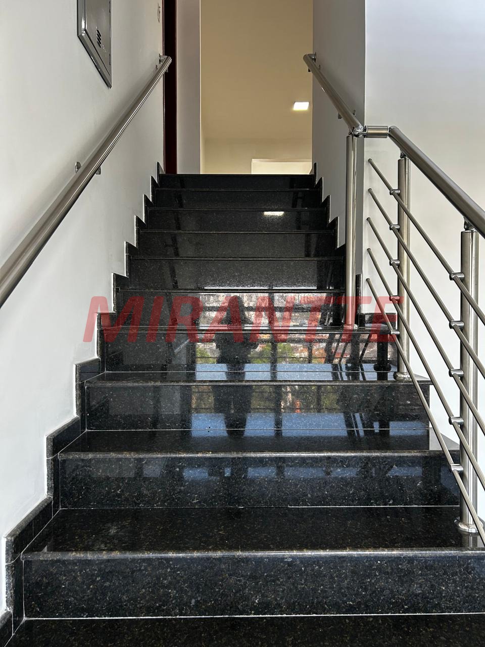 Apartamento de 75m² com 2 quartos em Vila Sabrina