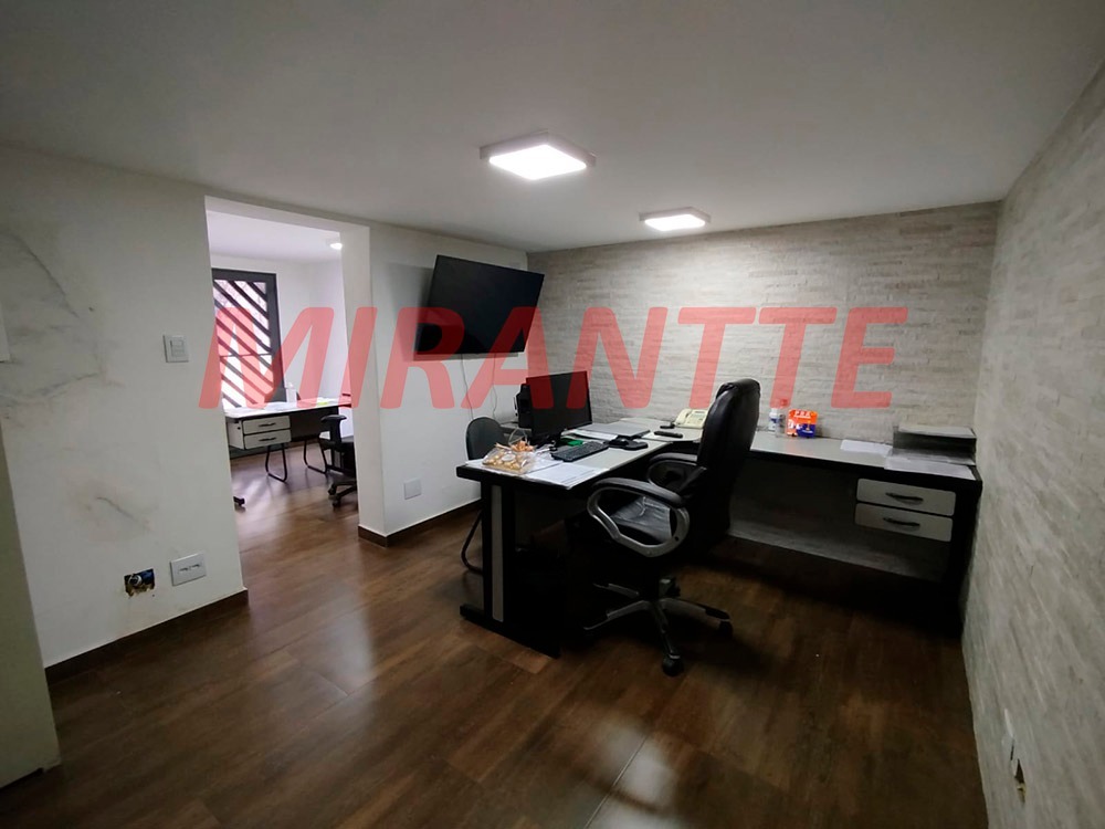 Sobrado de 90m² com 4 quartos em Vila Guaca