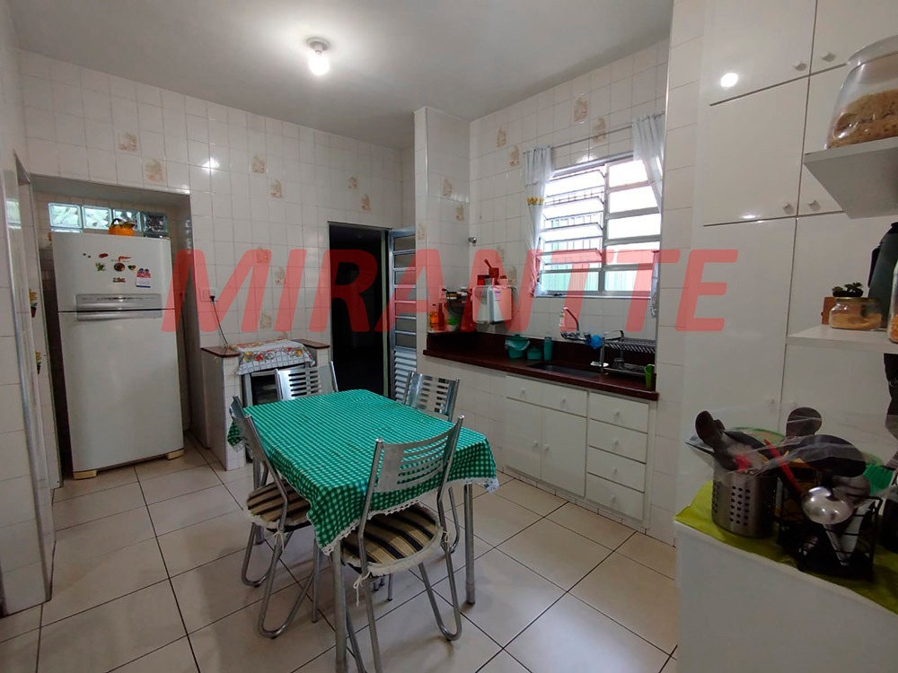 Sobrado de 90m² com 4 quartos em Vila Guaca