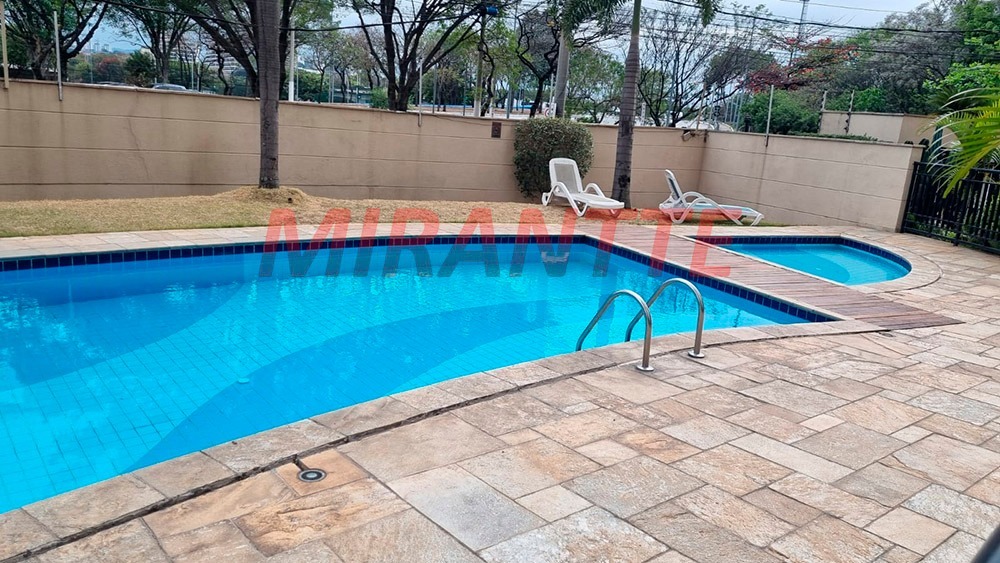 Apartamento de 57m² com 2 quartos em Barra Funda