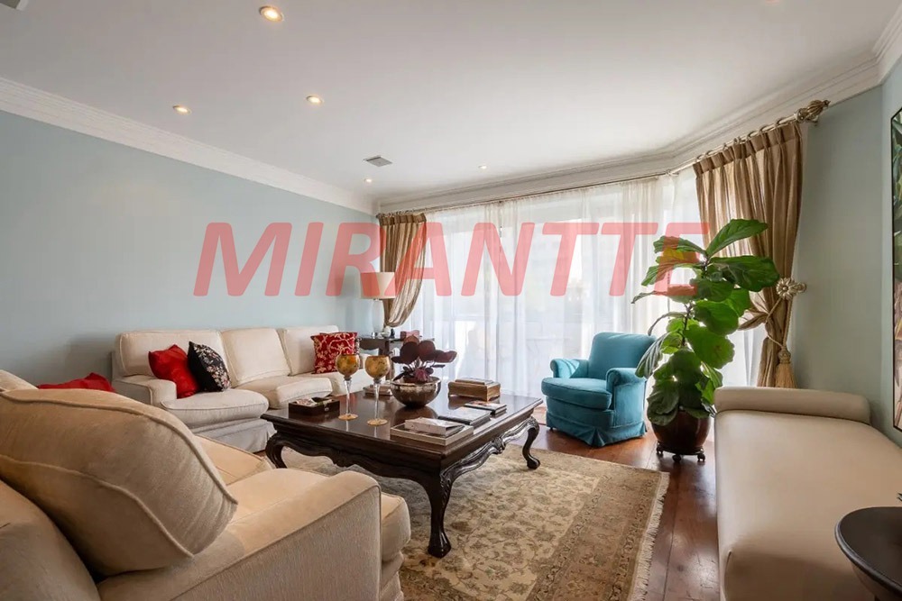 Apartamento de 288m² com 5 quartos em Moema
