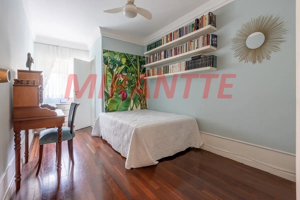 Apartamento de 288m² com 5 quartos em Moema