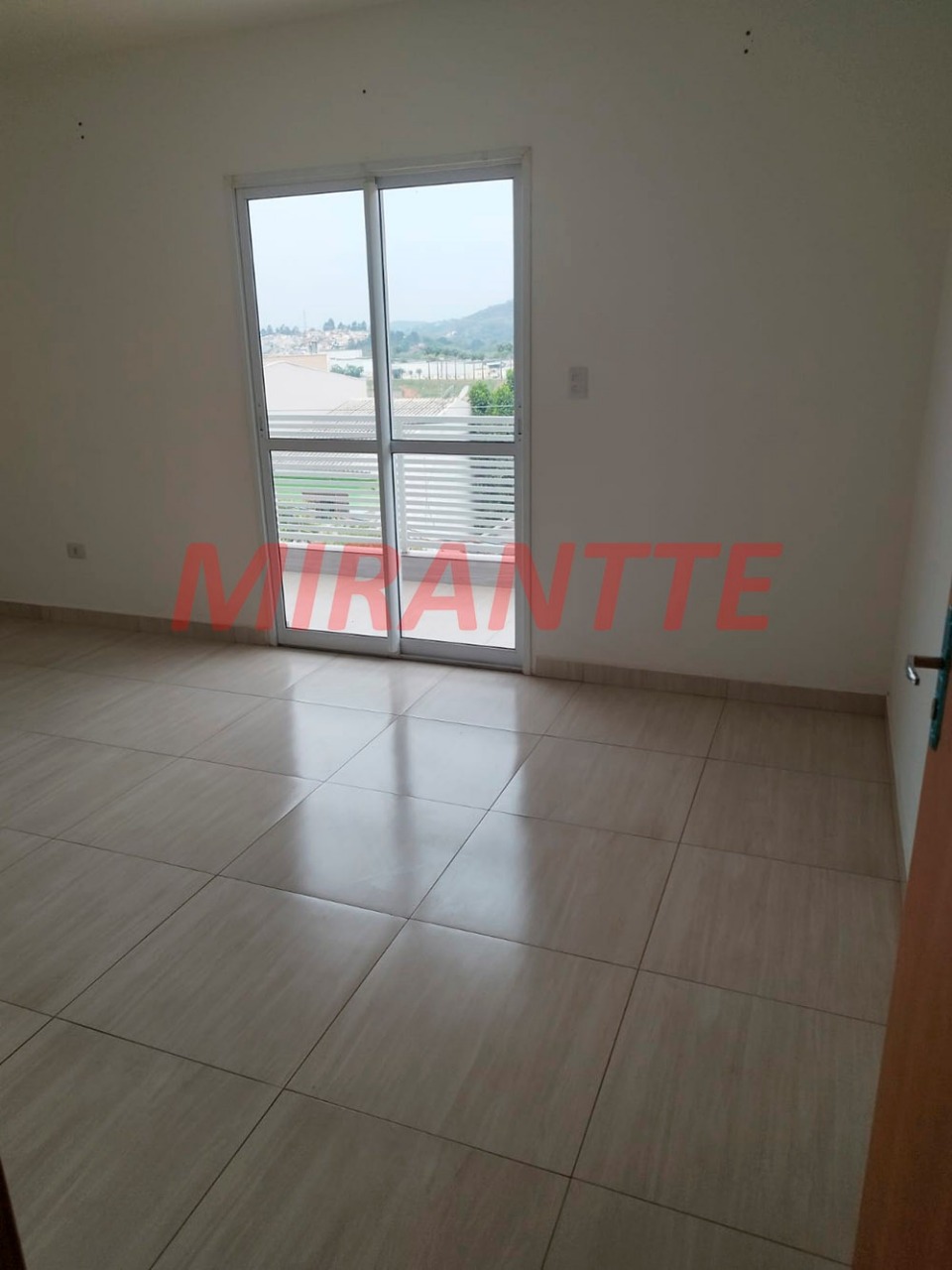 Casa terrea de 160m² com 6 quartos em Laranjeiras