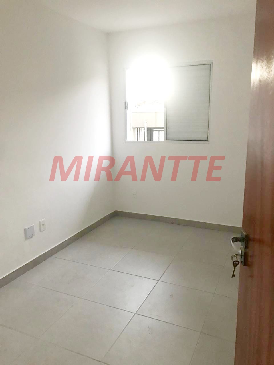 Apartamento de 36m² com 2 quartos em Vila Aurora