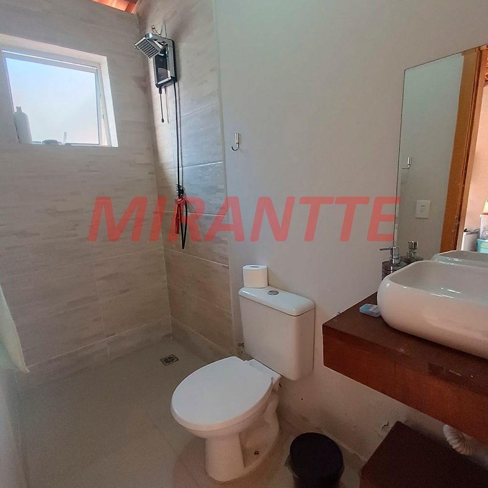 Casa terrea de 122m² com 2 quartos em Santa Teresinha