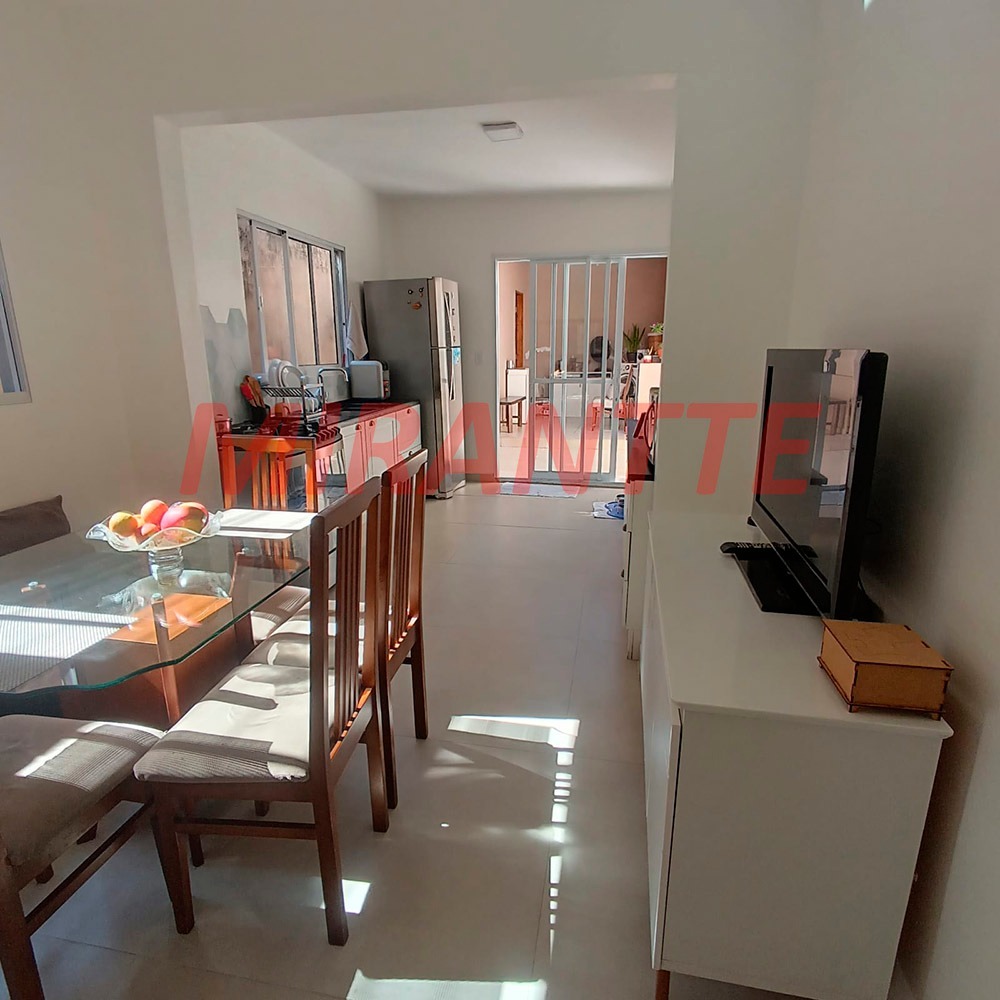 Casa terrea de 122m² com 2 quartos em Santa Teresinha