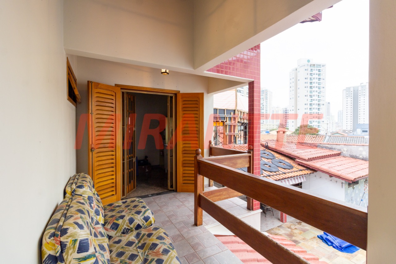 Sobrado de 212m² com 3 quartos em Santa Teresinha