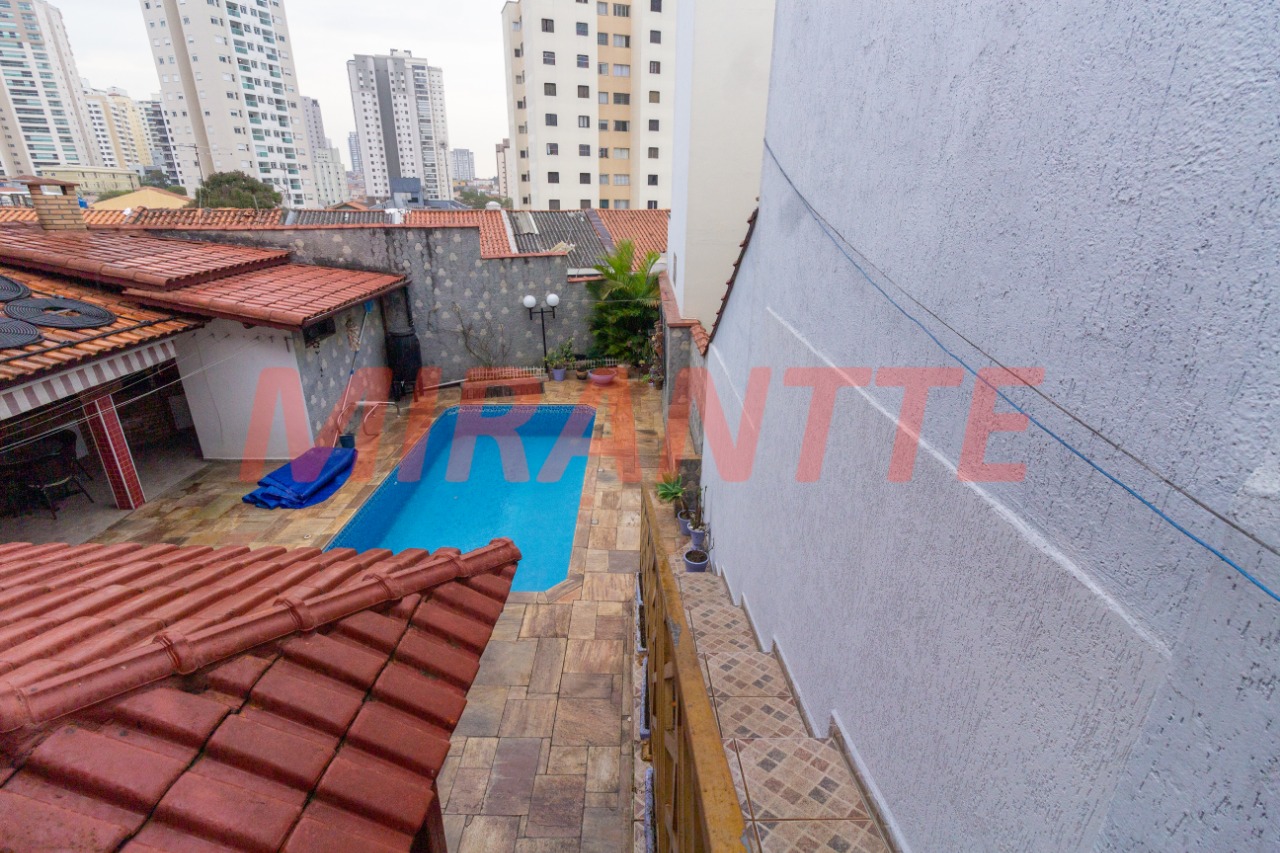 Sobrado de 212m² com 3 quartos em Santa Teresinha