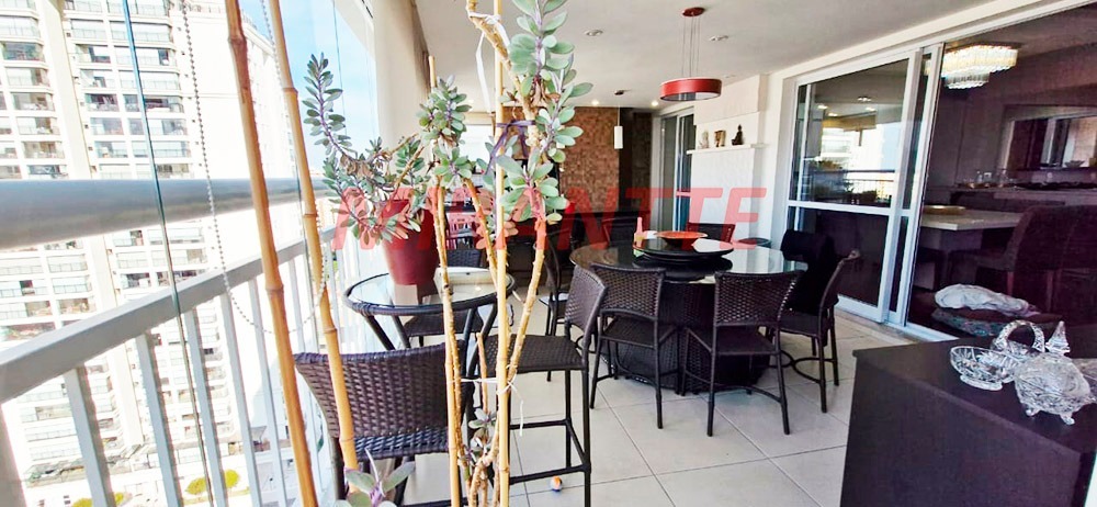 Apartamento de 120m² com 3 quartos em Santa Teresinha