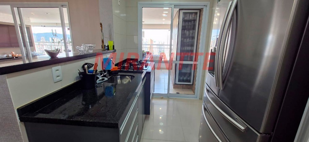 Apartamento de 120m² com 3 quartos em Santa Teresinha
