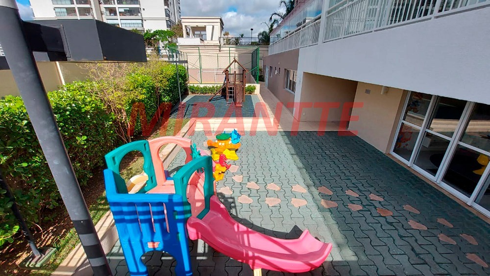 Apartamento de 120m² com 3 quartos em Santa Teresinha
