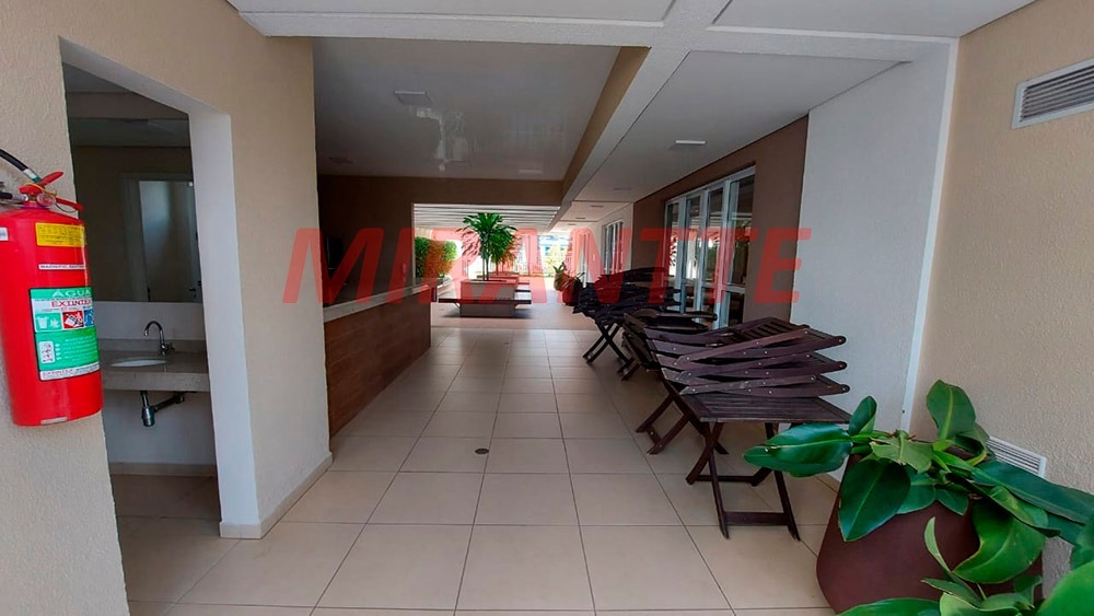 Apartamento de 120m² com 3 quartos em Santa Teresinha