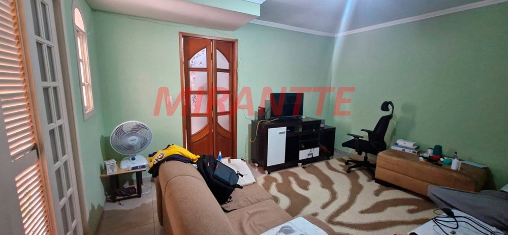 Casa terrea de 160m² com 4 quartos em Parque Vitória