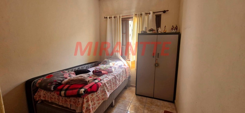 Casa terrea de 160m² com 4 quartos em Parque Vitória