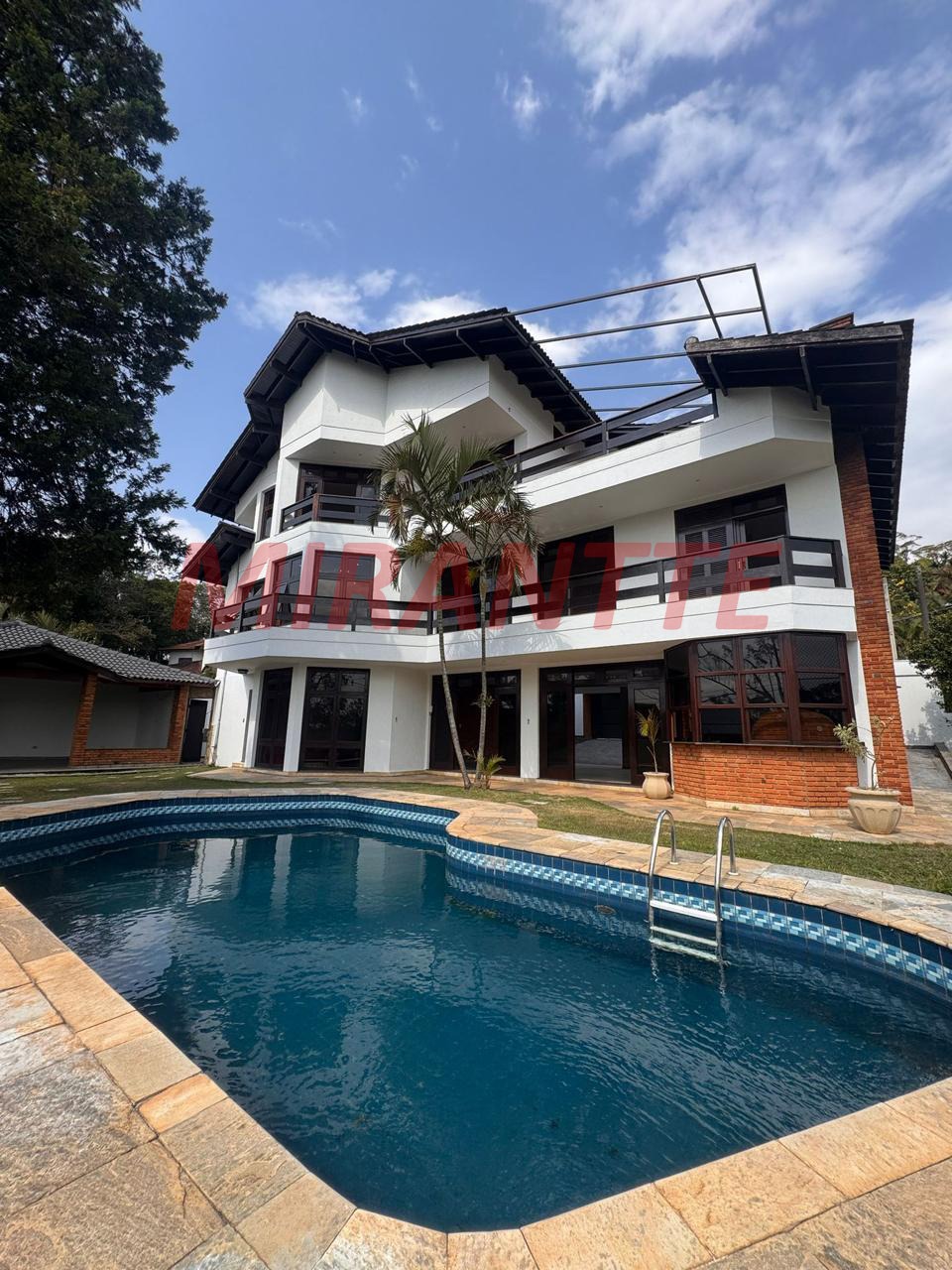 Casa terrea de 400m² com 4 quartos em Samambaia
