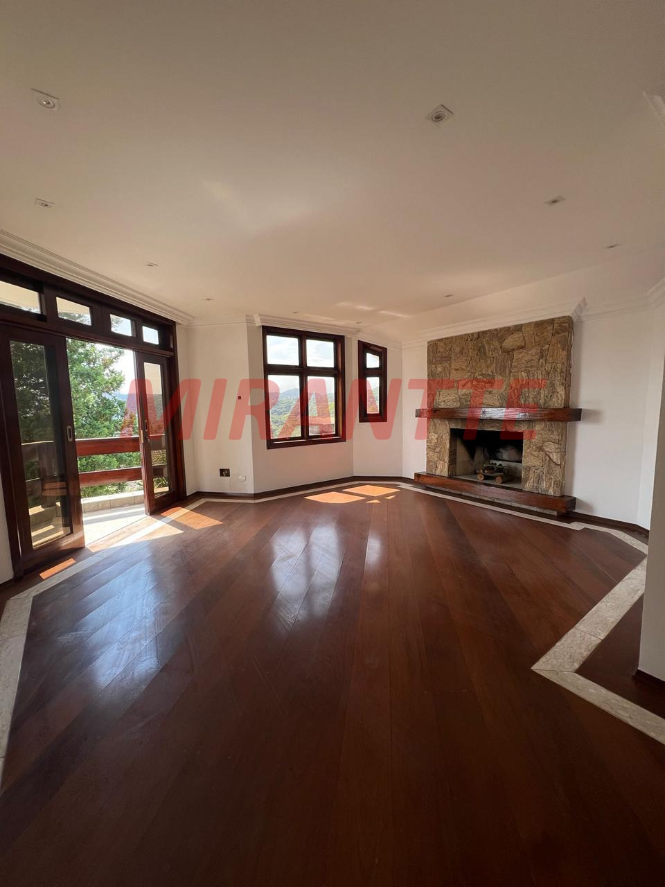 Casa terrea de 400m² com 4 quartos em Samambaia