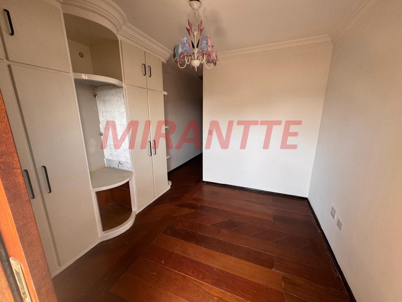 Casa terrea de 400m² com 4 quartos em Samambaia