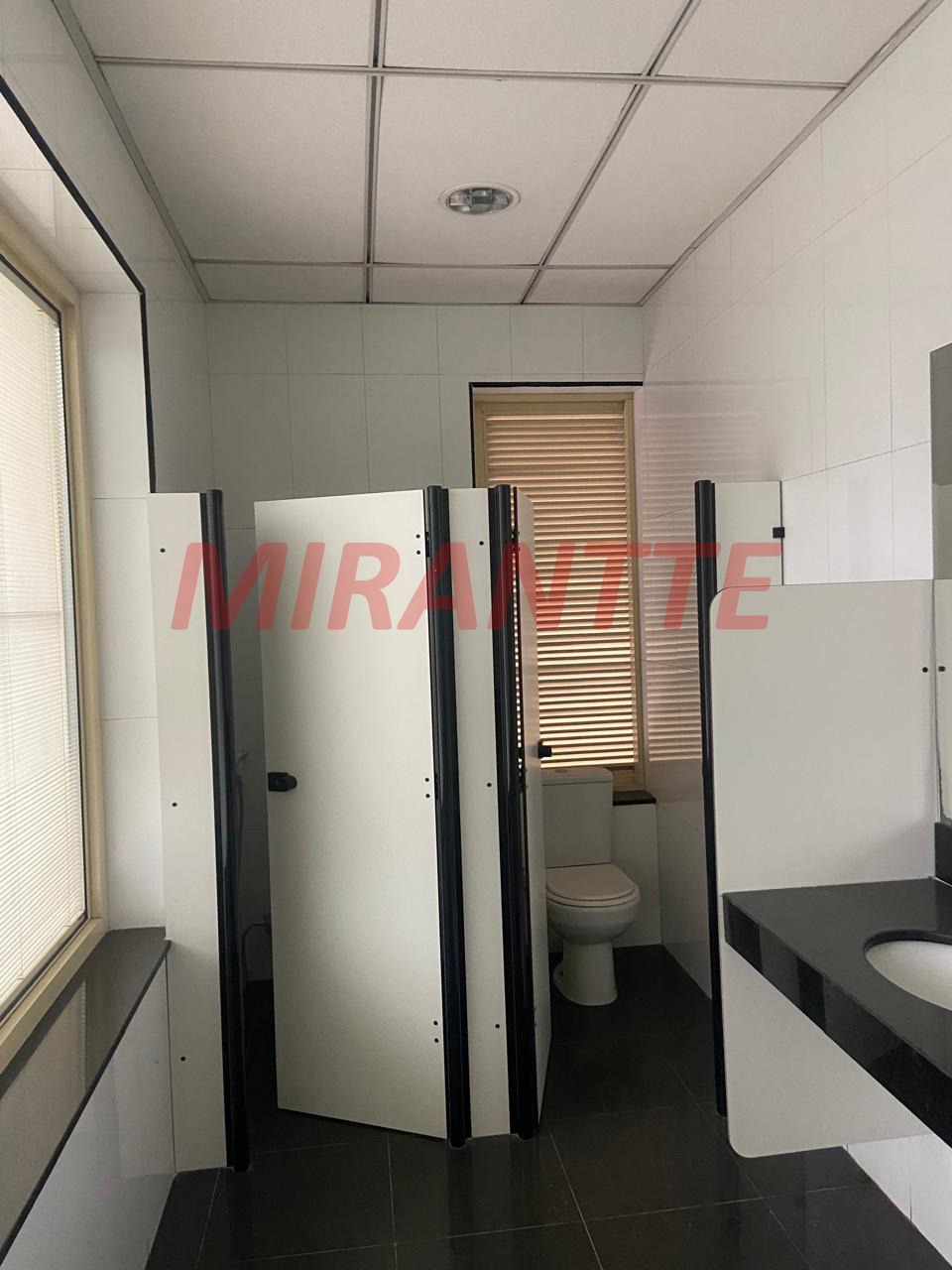 Conjunto comercial de 304m² em Vila Olimpia