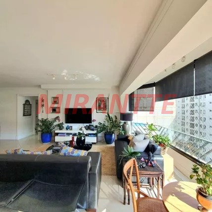 Apartamento de 142m² com 3 quartos em Perdizes