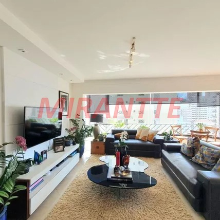 Apartamento de 142m² com 3 quartos em Perdizes