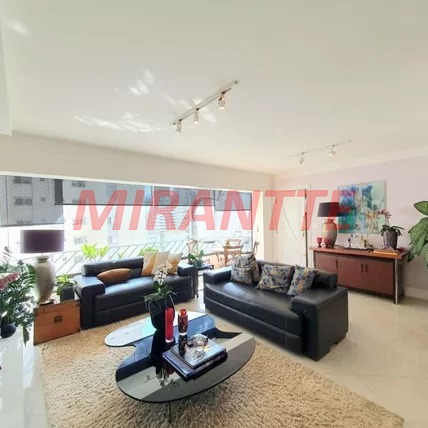 Apartamento de 142m² com 3 quartos em Perdizes