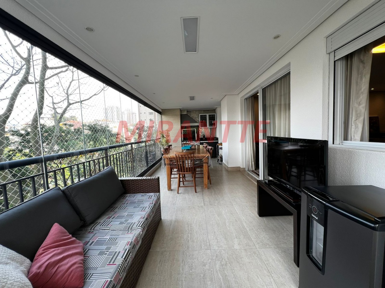 Apartamento de 140m² com 3 quartos em Santa Teresinha