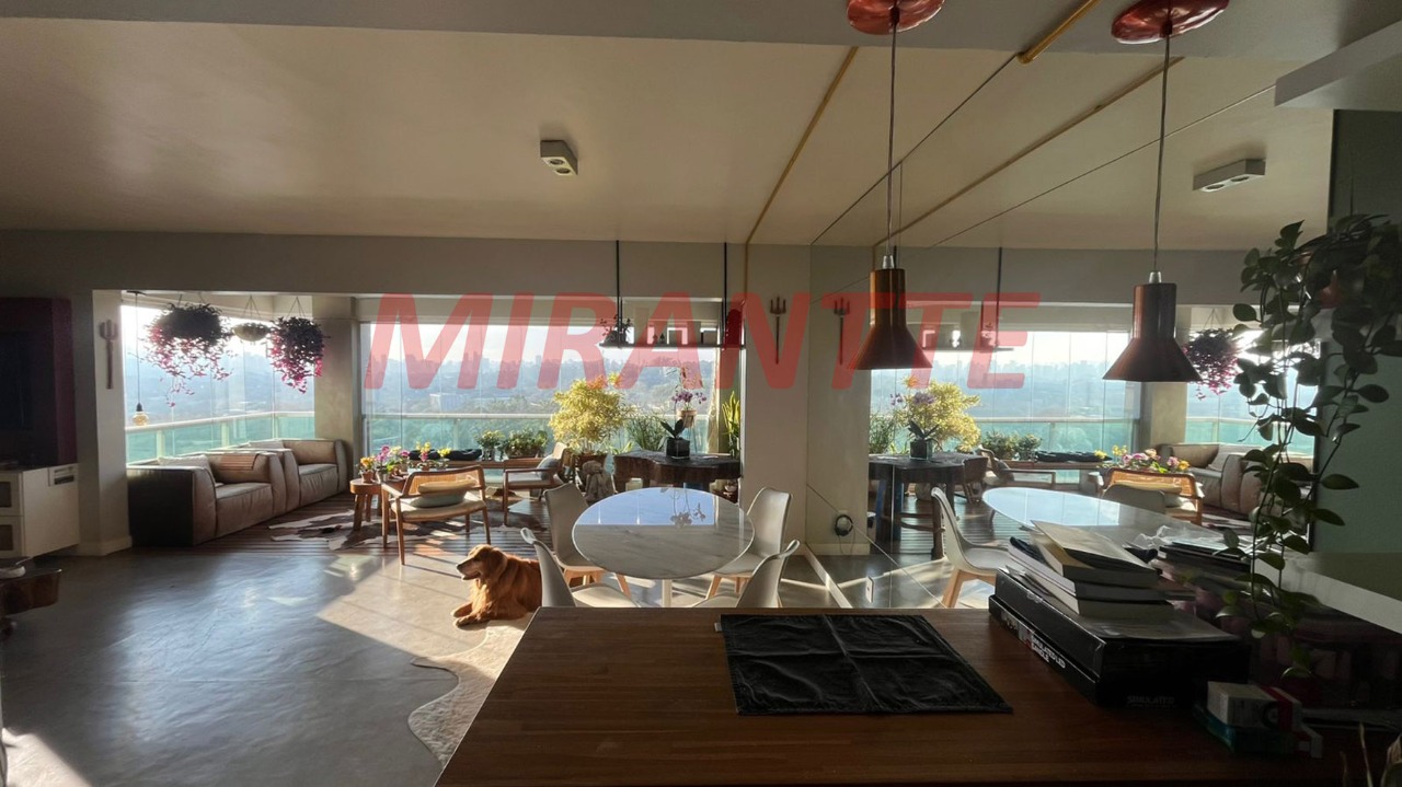 Apartamento de 156m² com 3 quartos em Jaguare