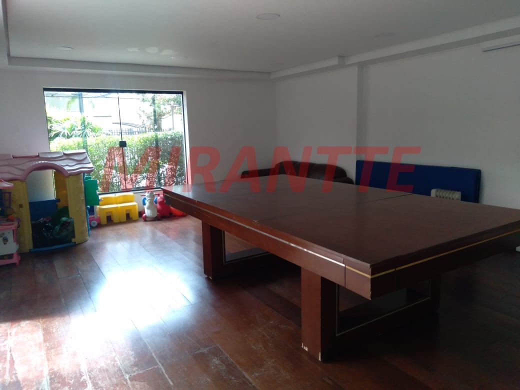 Apartamento de 170m² com 3 quartos em Santana