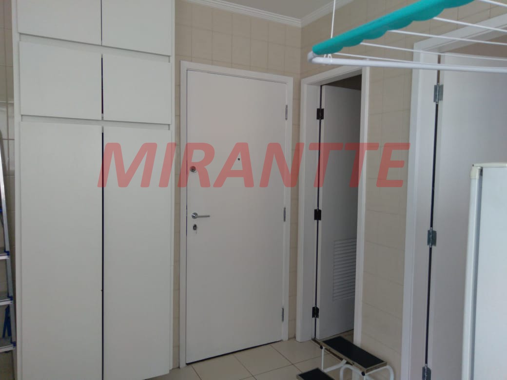 Apartamento de 170m² com 3 quartos em Santana