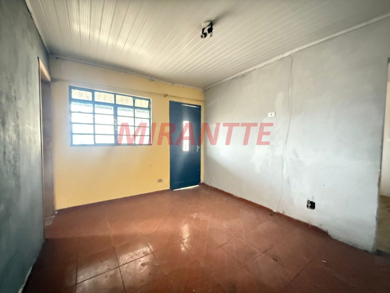 Casa terrea de 159m² com 6 quartos em Vila Mazzei