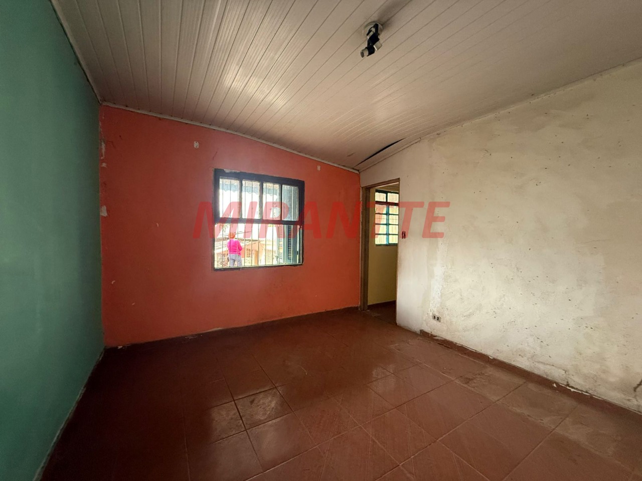 Casa terrea de 159m² com 6 quartos em Vila Mazzei