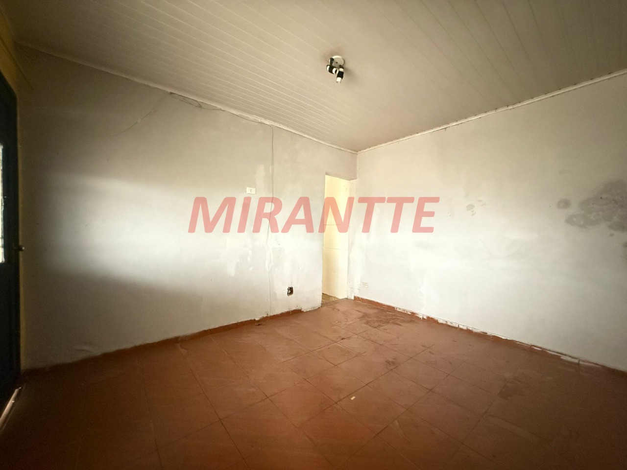 Casa terrea de 159m² com 6 quartos em Vila Mazzei