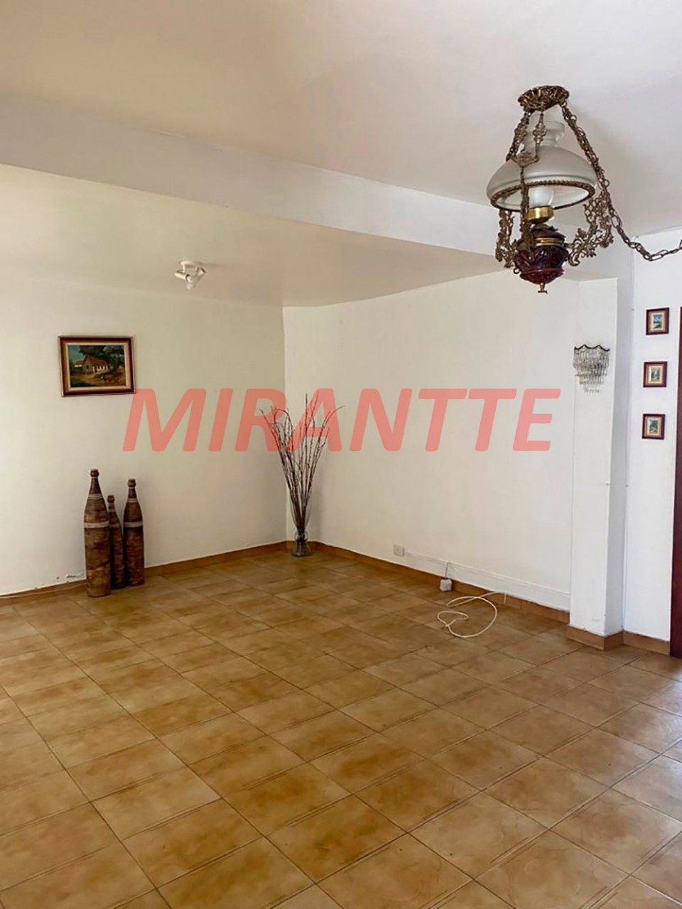 Sobrado de 233m² com 3 quartos em Parada Inglesa