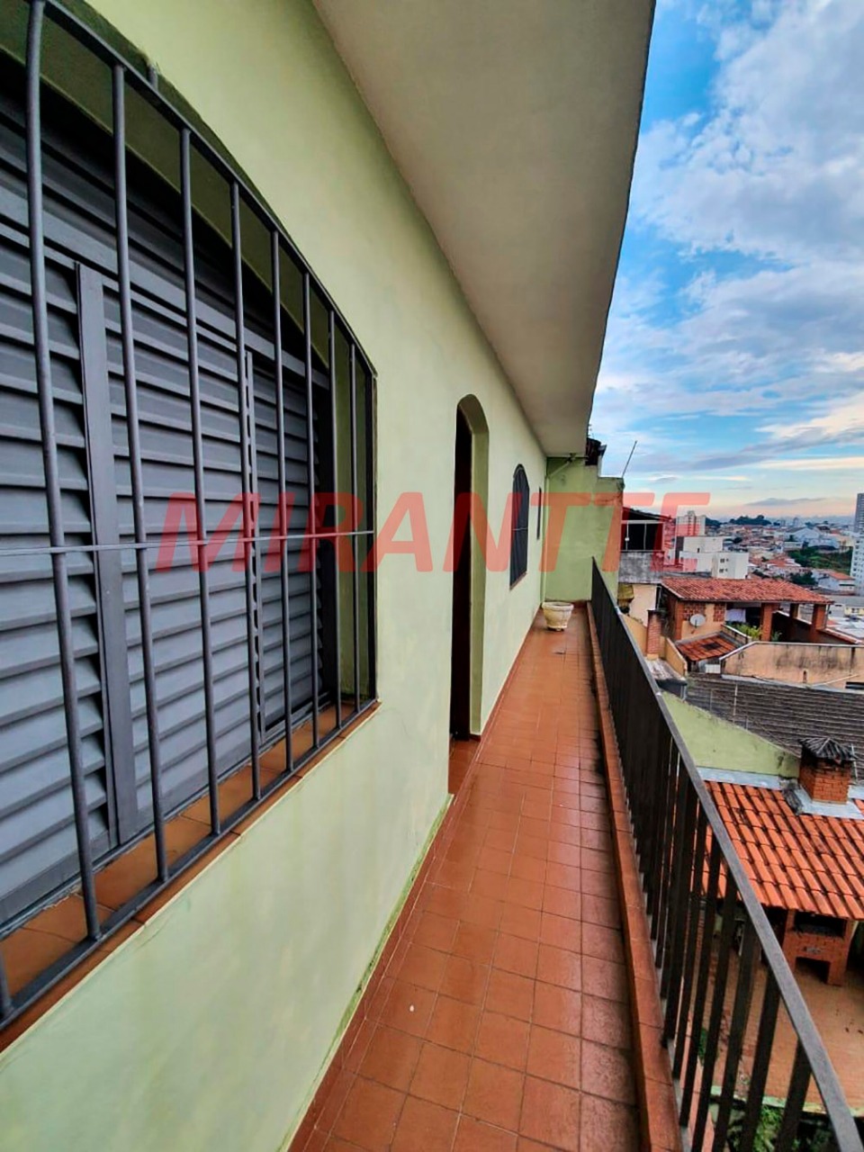 Sobrado de 233m² com 3 quartos em Parada Inglesa