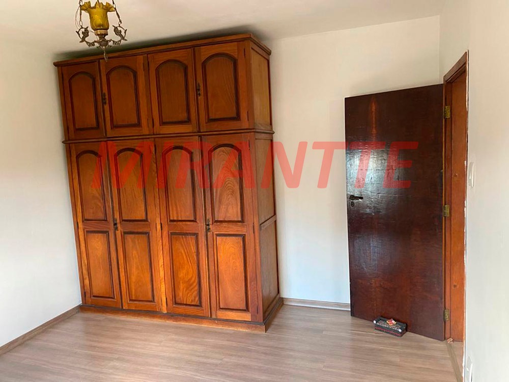 Sobrado de 233m² com 3 quartos em Parada Inglesa