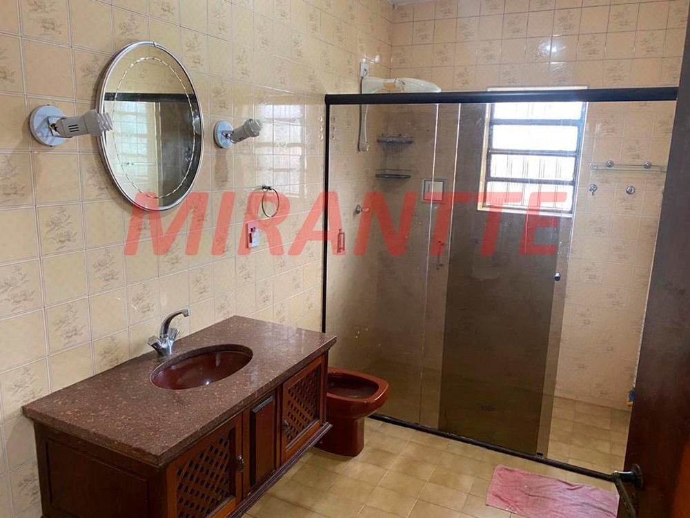 Sobrado de 233m² com 3 quartos em Parada Inglesa