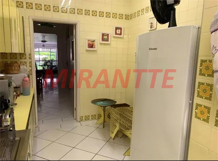 Apartamento de 154m² com 30 quartos em Pitangueiras