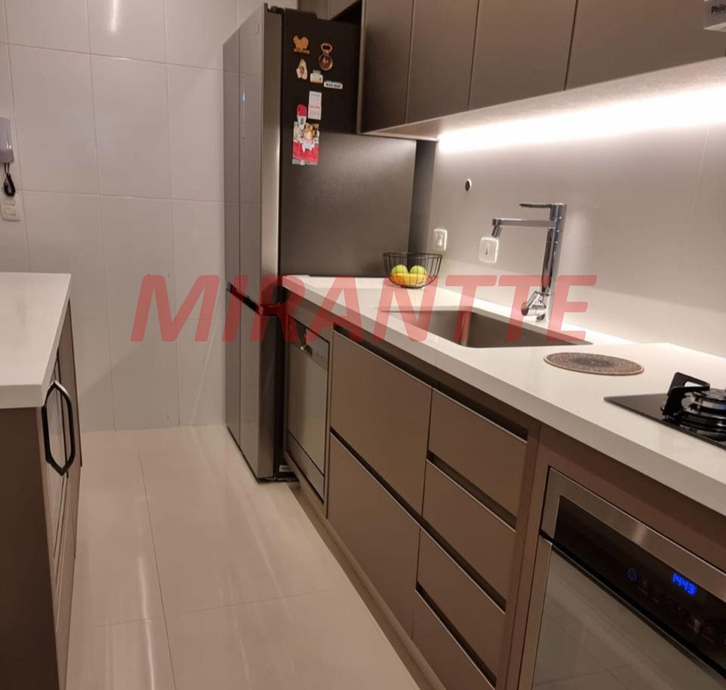 Apartamento de 76m² com 2 quartos em Santana