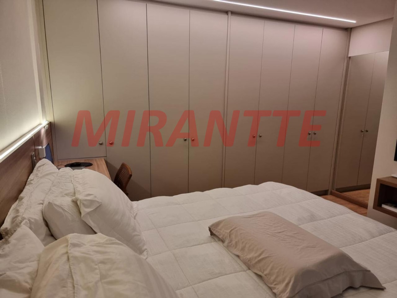 Apartamento de 76m² com 2 quartos em Santana