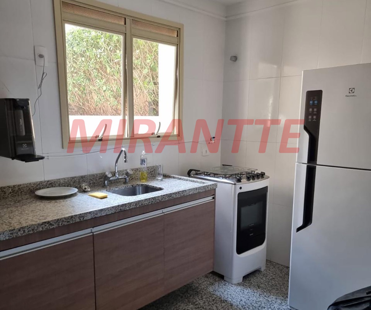 Apartamento de 76m² com 2 quartos em Santana