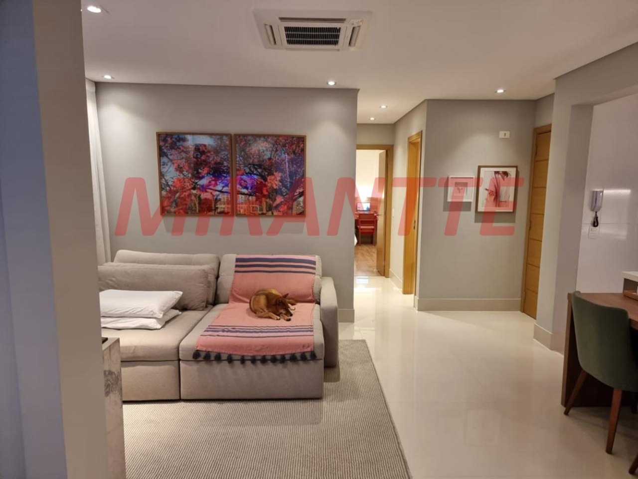 Apartamento de 76m² com 2 quartos em Santana