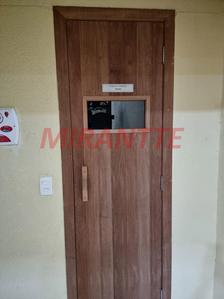 Apartamento de 76m² com 2 quartos em Santana