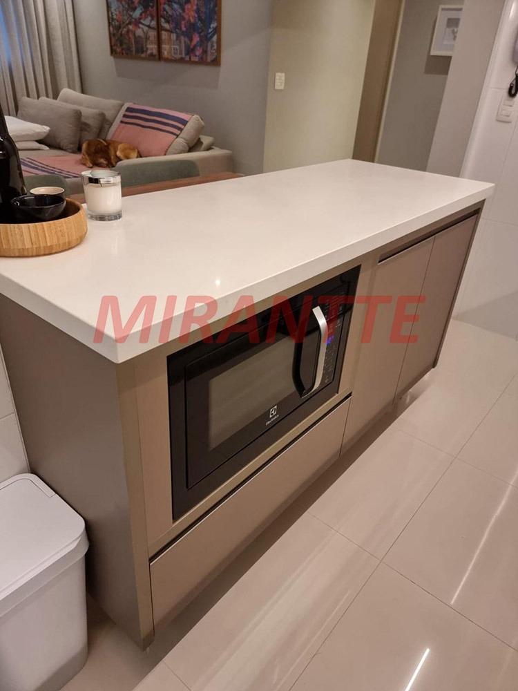 Apartamento de 76m² com 2 quartos em Santana