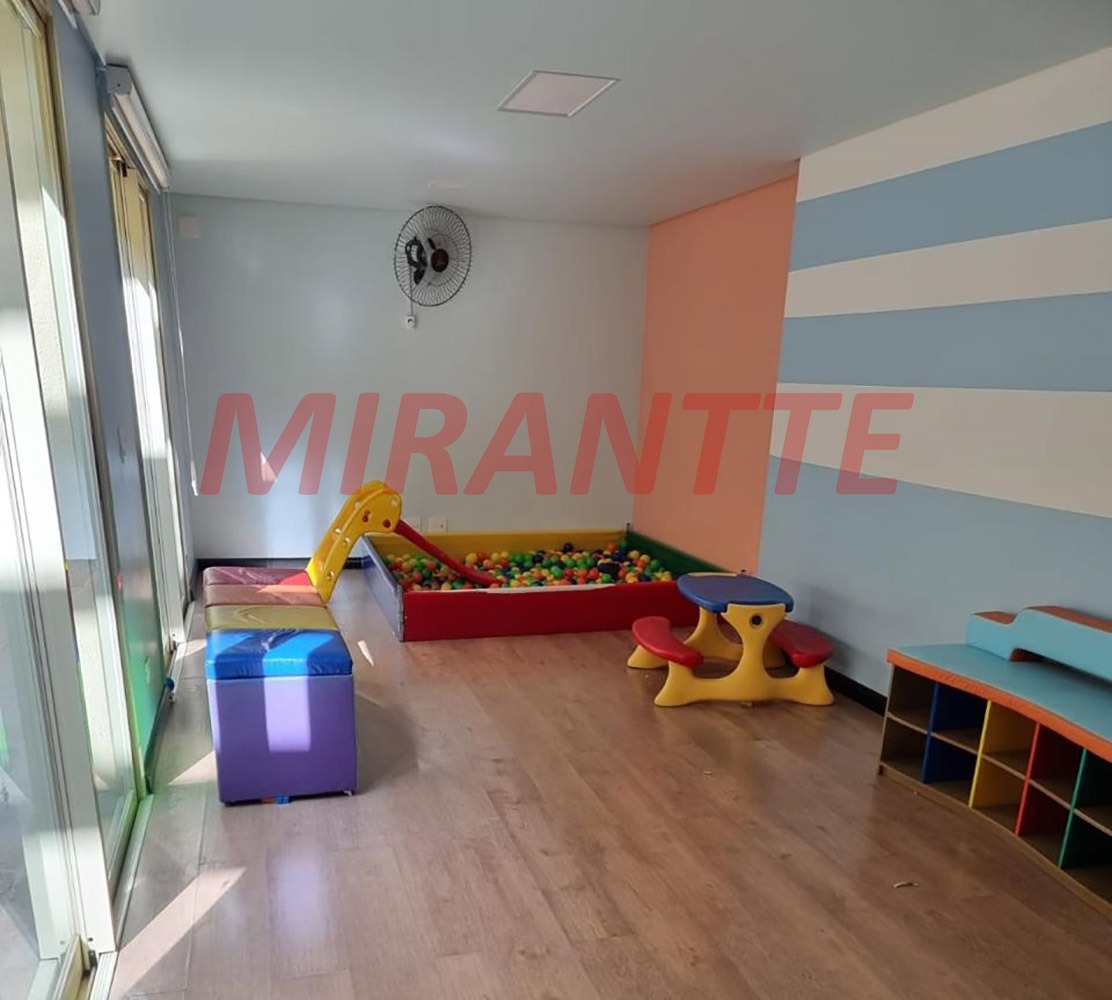 Apartamento de 76m² com 2 quartos em Santana