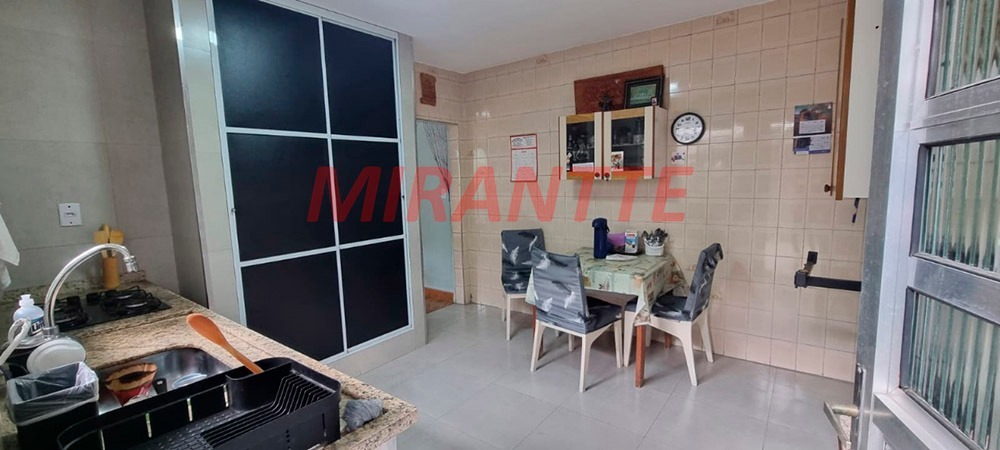 Sobrado de 354m² com 5 quartos em Sítio Morro Grande