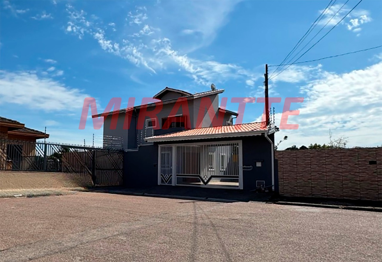 Casa terrea de 170m² com 3 quartos em Jardim São Vicente